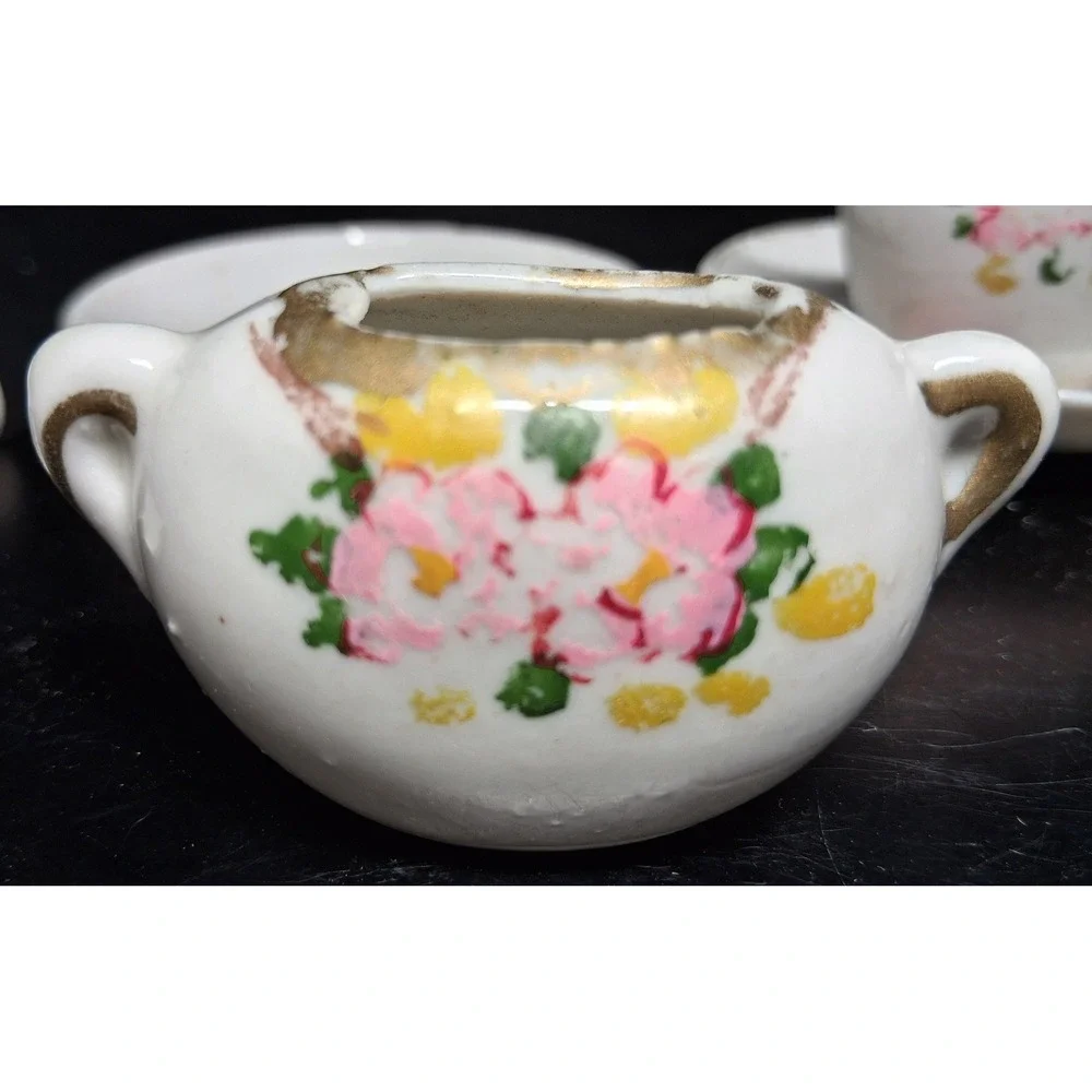 Vintage Miniature Floral Tea Set Creamer Sugar Bowl Teacup Saucers Gold Rim 6pc